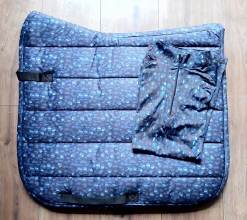 Set summer dots blue