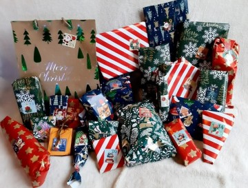 Paardenhoek Advent Box (voorbeeldfoto van box van 2024 ingepakt)