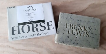 Frenky Lewis shampoo bar scrub & shiine